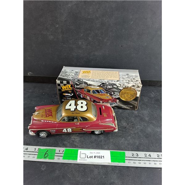 Wix Die Cast 1949 Oldsmobile Rocket 88 Coin Bank