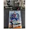 Image 4 : NHL & McFarlane Hockey Figures - Wayne Gretzky & John Tavares