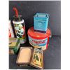 Image 3 : Coca Cola Vintage Tins w/ Earl Gray Tea Tin, Wayne Gretzky Hockey Bottles