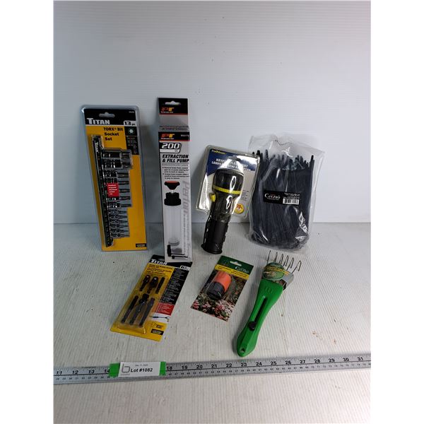 Titan 13pc Bit Socket Set, Stubby & Wobble Socket Adapter Set, Extraction & Fill Pump, 100pc Cable T