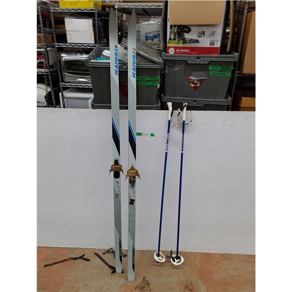 * Pair Of Karhu Bear Claw 52 Cross Country Skies, w/ Poles, Cannot Ship, 73" Long
