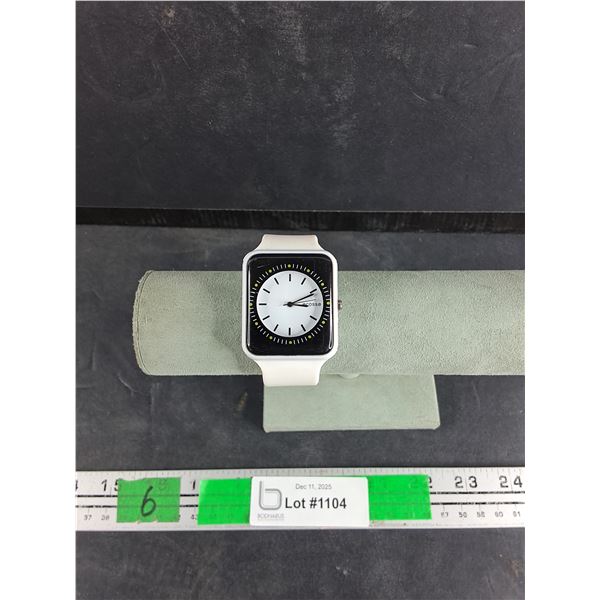 Black & White Ecosse Quartz Watch - Working