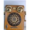 Image 3 : Vintage Wall-Mounted Telephone- Thomas Collectors Edition - PICK UP
