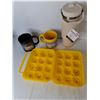Image 2 : (3) Mugs, (2) Pyrex Pie Plates, Egg Holder