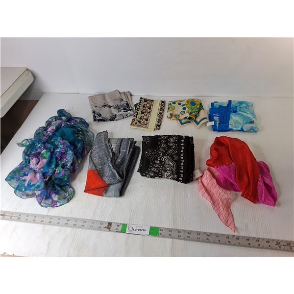 (8) Women's Scarves