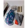 Image 3 : (8) Women's Scarves
