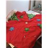 Image 4 : Christmas Tree Skirt and Santa Decoration