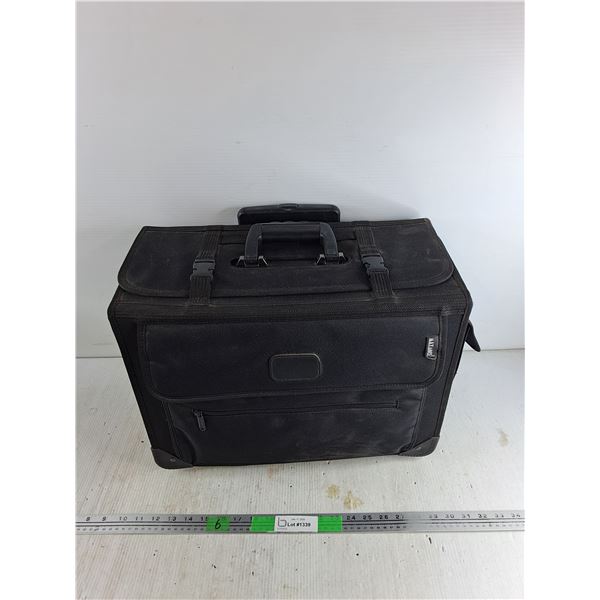 Maxmore Rolling Travel Suitcase 18" x 9" x 14" , Pickup Preferred