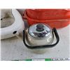 Image 4 : Bed Pan, Roaster with Lid, Enamel Tea Pot - PICK UP
