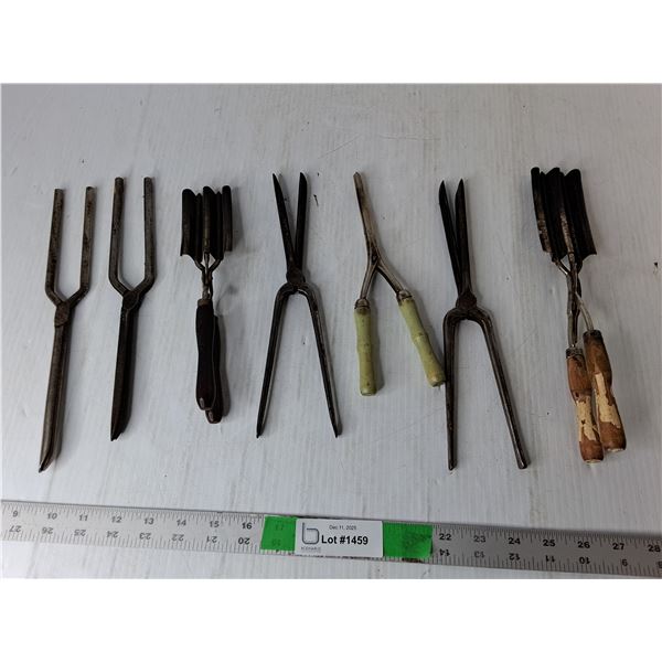 Antique Manual Hair Curling/Crimping Irons