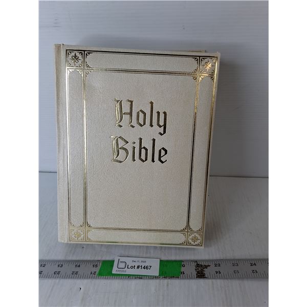 Vintage Holy Bible