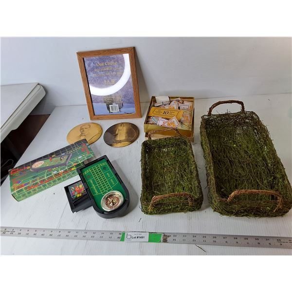 Mini Roulette Game, Vintage Nabob Coupons, Moss Style Baskets, Misc.