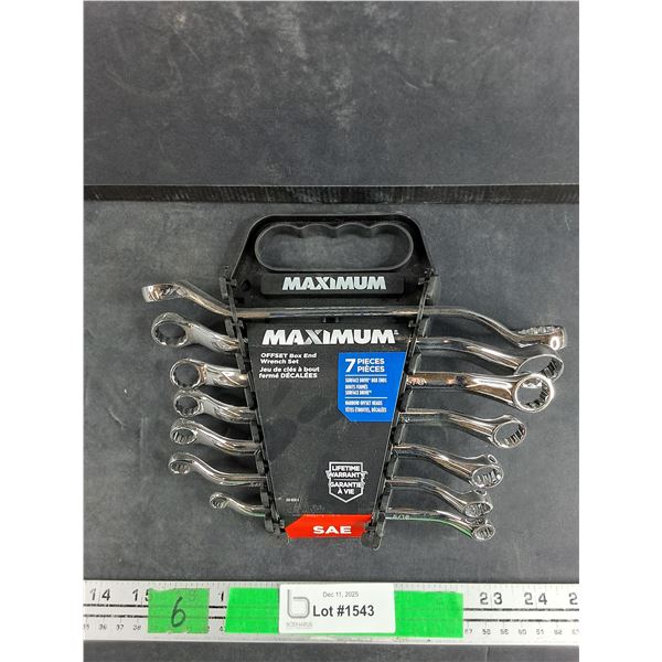 Maximum Offset Box End Wrench Set