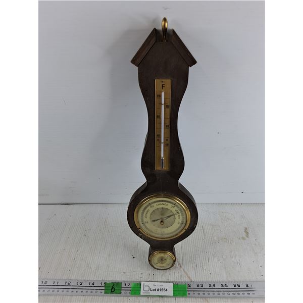 Vintage Barometer Weather Station