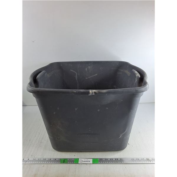*Plastic Storage Tote - Cannot Ship