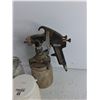 Image 3 : Power Fist Paint Container, (2) Paint Guns