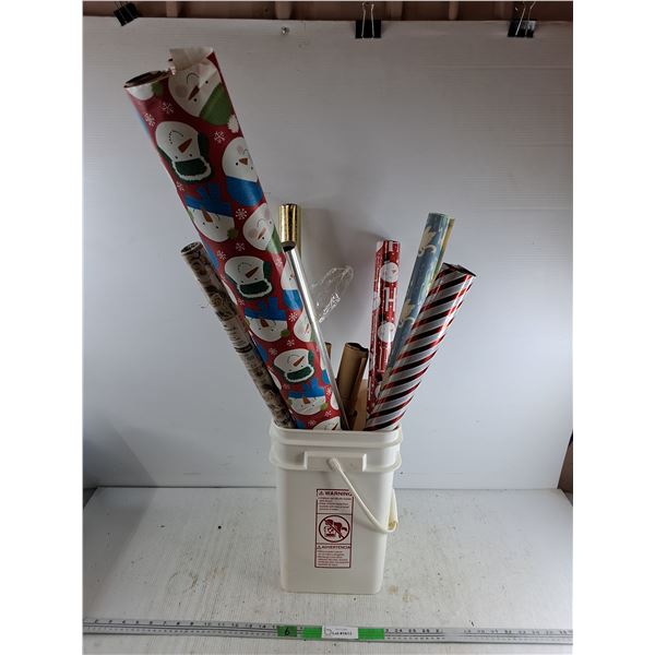 Plastic Bucket & Gift Wraps - PICK UP