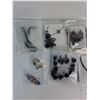 Image 2 : (8) Costume Necklaces And (2) Brooches
