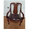 Image 1 : * Vintage Leather Upholstered Sitting Chair - CANNOT SHIP