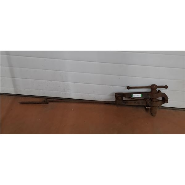 * Vintage Blacksmiths Leg Vise - 58" x 4" x 10" - CANNOT SHIP