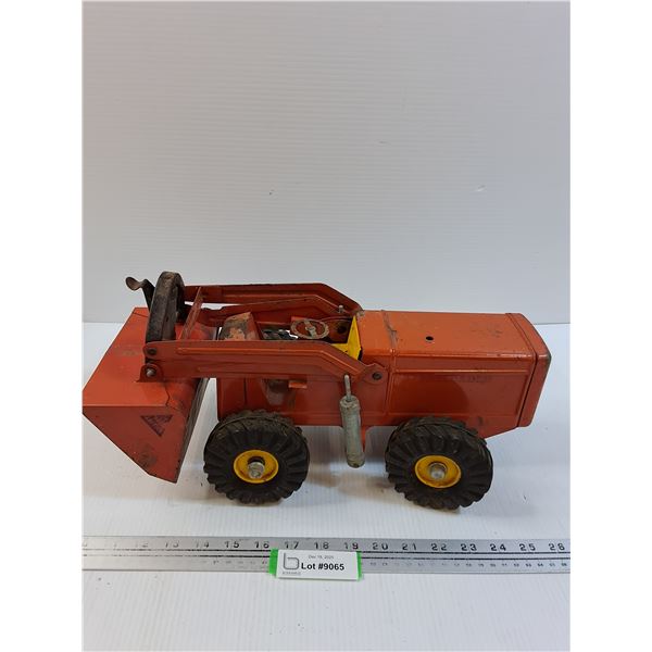 Ny-Lint Loader Metal Toy - 16" x 7"