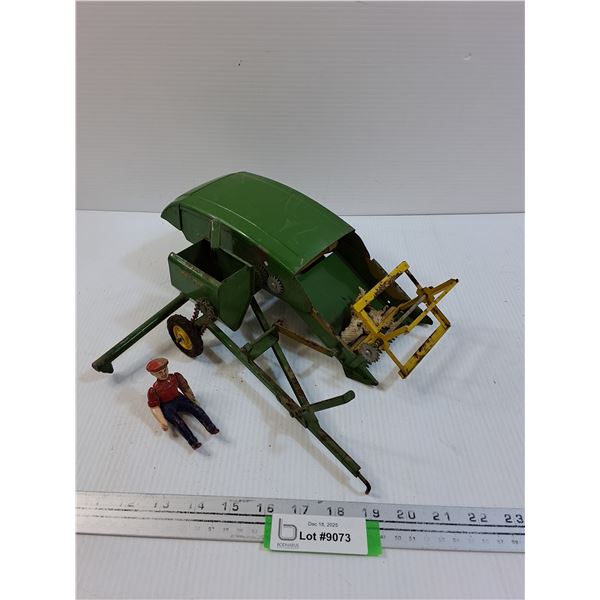 John Deere Metal Combine Toy & Toy Farmer Figurine