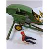 Image 3 : John Deere Metal Combine Toy & Toy Farmer Figurine