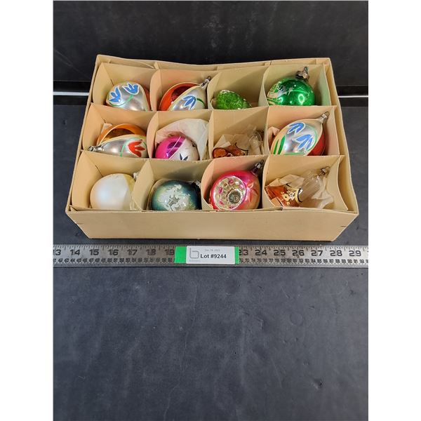 12) Vintage Christmas Ornaments