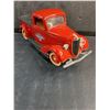 Image 3 : Solido 1:18 1936 Ford V8 Die Cast Pickup Truck with Stand