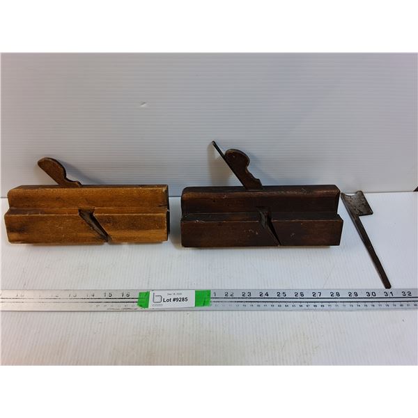 (2) Antique Wooden Molding Planes