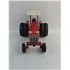 Image 3 : ERTL Die-Cast 1:16 Scale International "Hydro" Replica Tractor