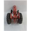 Image 4 : Massey Harris Die-Cast 1:18 Scale Replica Farm Tractor