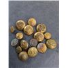 Image 2 : (16) Vintage Metal Buttons