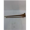 Image 4 : Antique English 37" Long 2-Piece Copper & Brass Hunting Horn