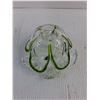 Image 2 : Green Ruffled Art Glass Bowl