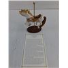Image 2 : The Franklin Mint "Golden Mane Horse" Carousel Porcelain Ornament