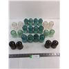 Image 1 : (24) Vintage/Antique Glass Dominion/Hemingray Insulators