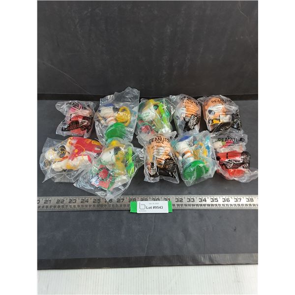(10) Sealed "Peanuts" McDonald's Happy Meal Toys