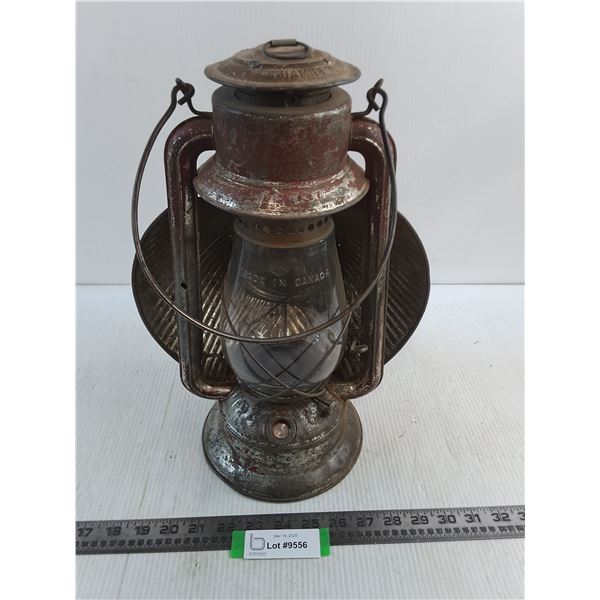 Vintage #4 E.T.Wright Rail Road Inspector Kerosene Lantern - 15" High - Cannot Ship