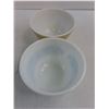 Image 3 : (2) Pyrex 6" Mixing Bowls (Horizon Blue & Forest Fancies)