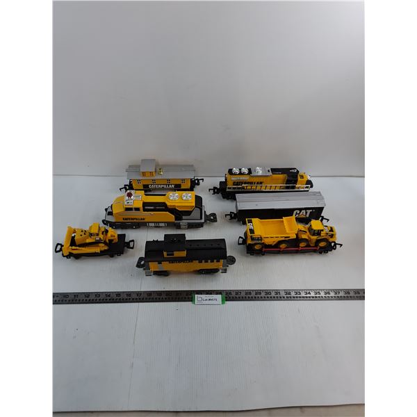Set of 7 Plastic Caterpiller Toy Train Cars