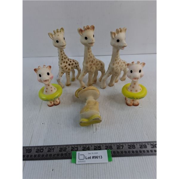 (6) Vintage Squeeky/Bath Toys