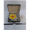Image 1 : Vintage RCA Victor Portable Record Player w/Record - Powers On - 12x10x4.5"