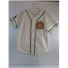Image 1 : Looney Tunes Baseball Style Shirt - Approx Medium Size