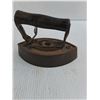 Image 4 : Vintage Jubilee Tape Dispenser, Taylor-Forbes Sad Iron (Loose Handle)