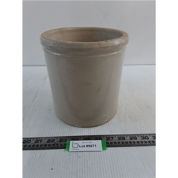 Vintage Stoneware Crock - 8" High x 7.5" Diameter
