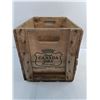 Image 2 : Vintage Wooden 'Canada Dry' Crate - 18x12x13" - Pickup Preferred