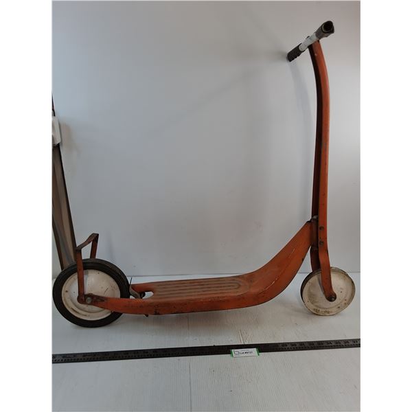 # Vintage Scooter - As is - 3' Length x 32" Handle Bar Height - Pickup Only