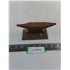 Image 1 : Miniature Cast Iron Anvil - 6.5" Length