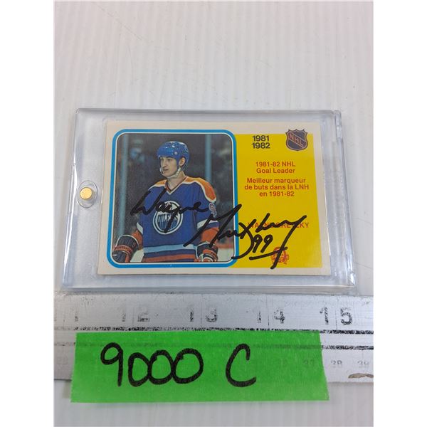 ^ Wayne Gretzky OPC 1982 Goal Leader Hockey Trading Card - w/Signature - CANNOT GUARANTEE AUTHENTICA